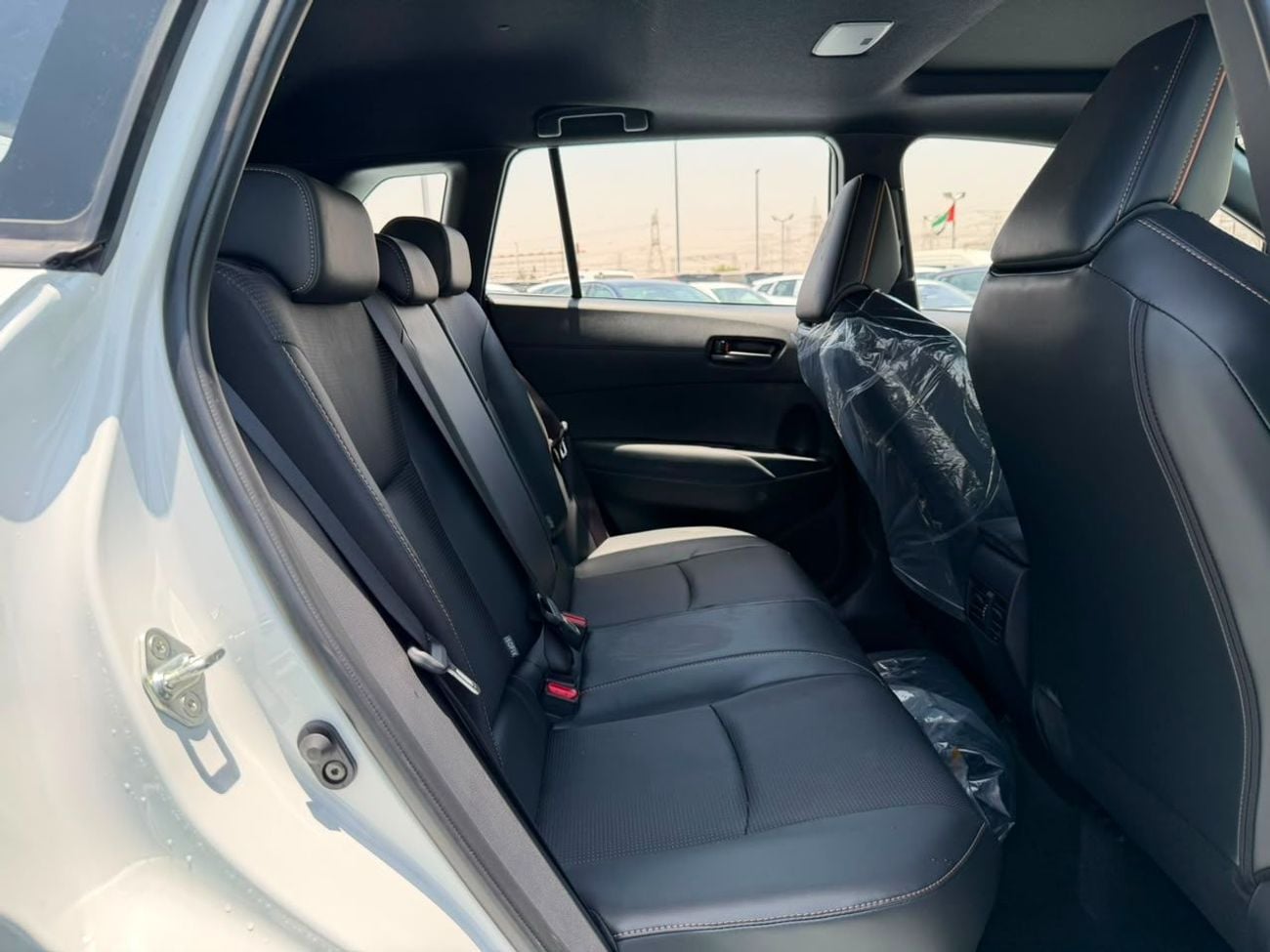 تويوتا كورولا كروس GLI 2.0L HEV 2025 Electric Seat 2025 Export Price @ 78,500 AED