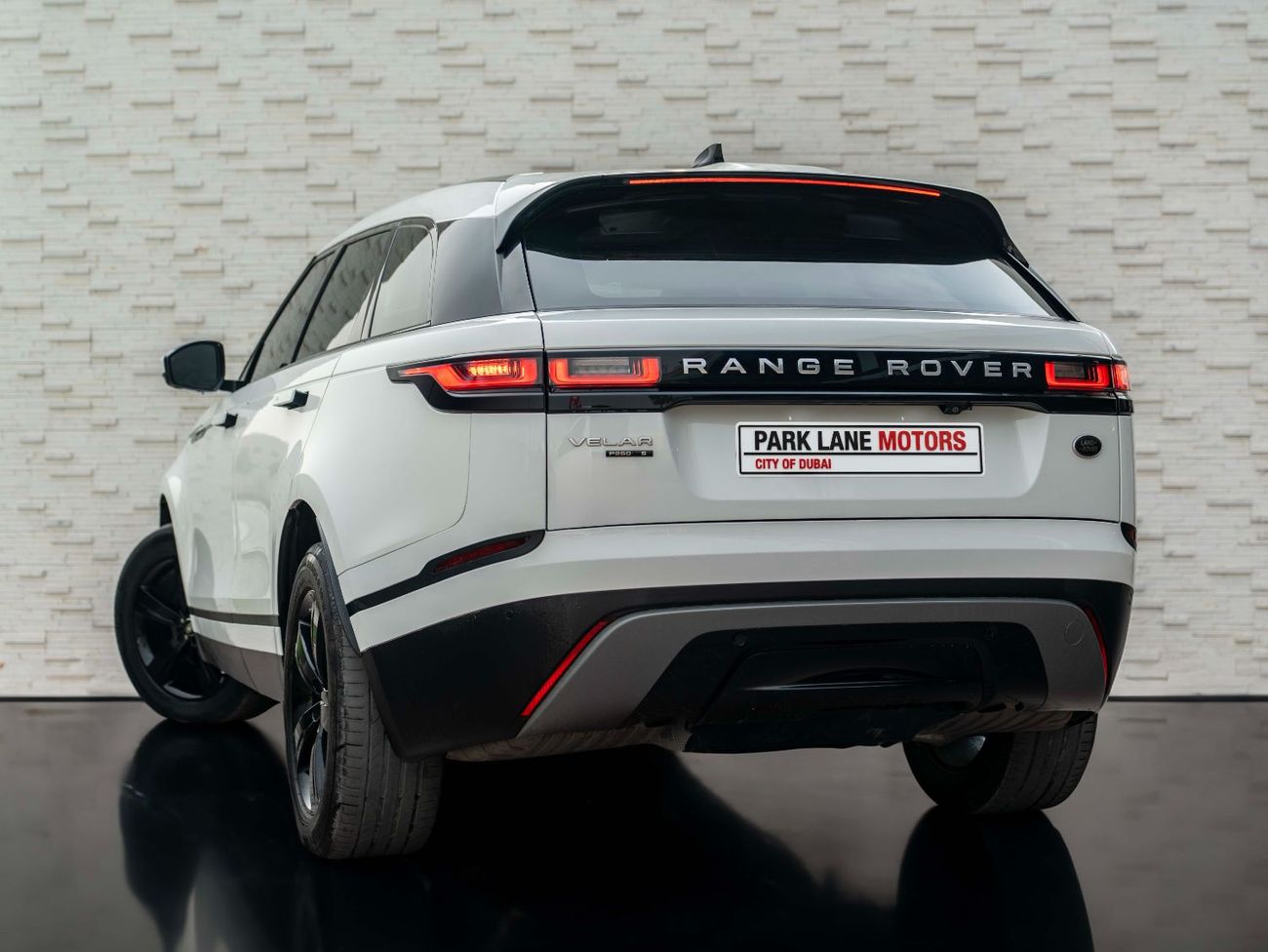 لاند روفر رينج روفر فيلار P250 S 2.0L Petrol