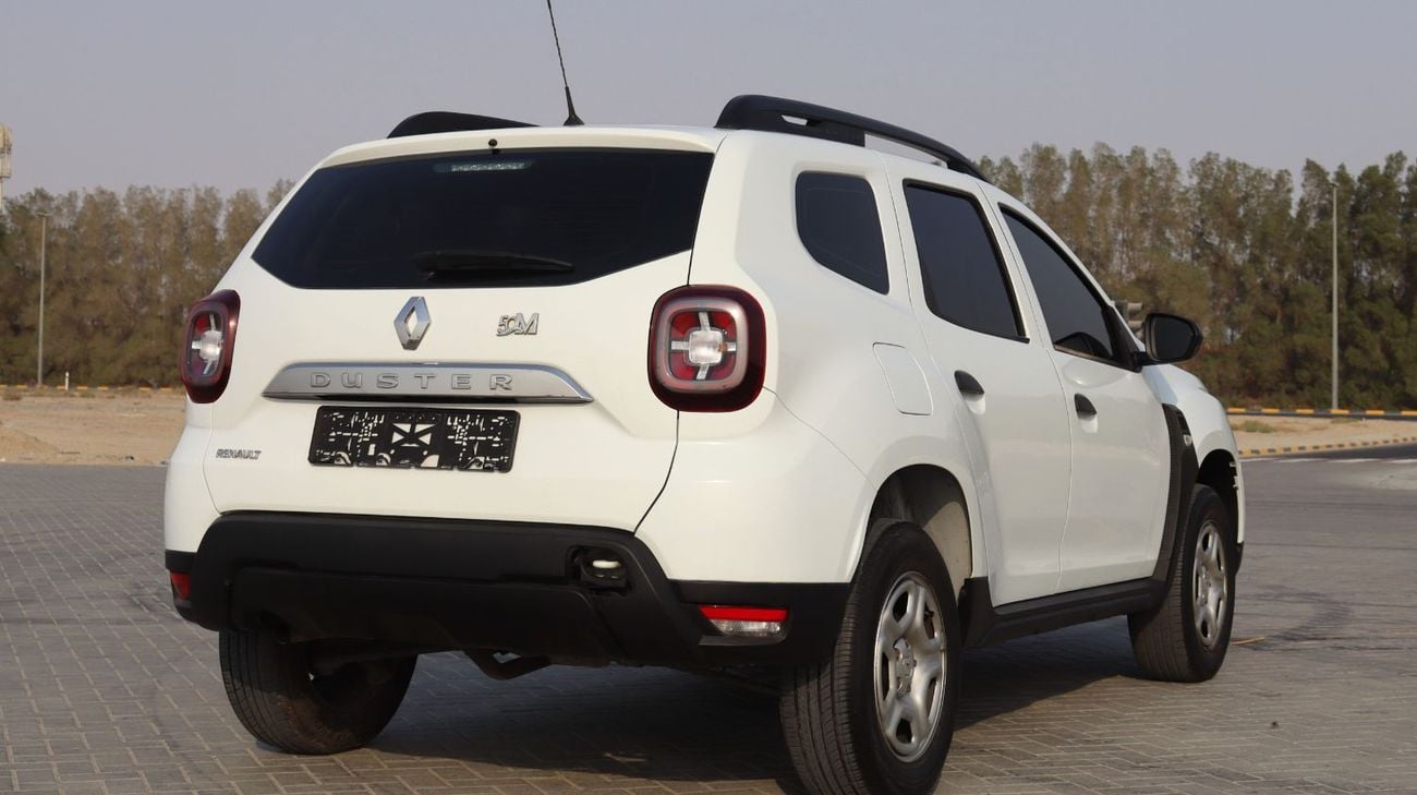 رينو داستر رينو داستر2021خليجى  بحاله ممتازه بمحرك 2.0L ممشى 79000كم وبسعر 31000درهم