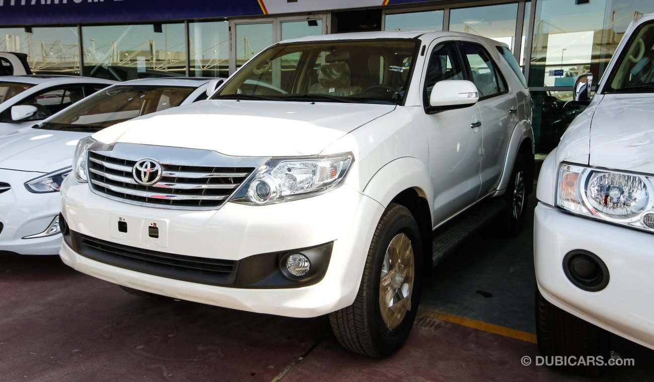 Toyota Fortuner SR5