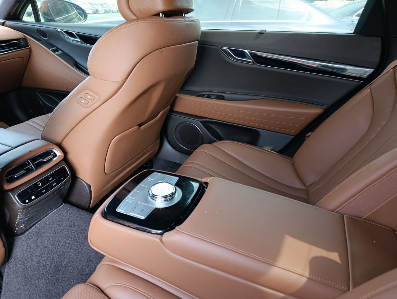 جينيسس G80 Premier 2.5L RWD