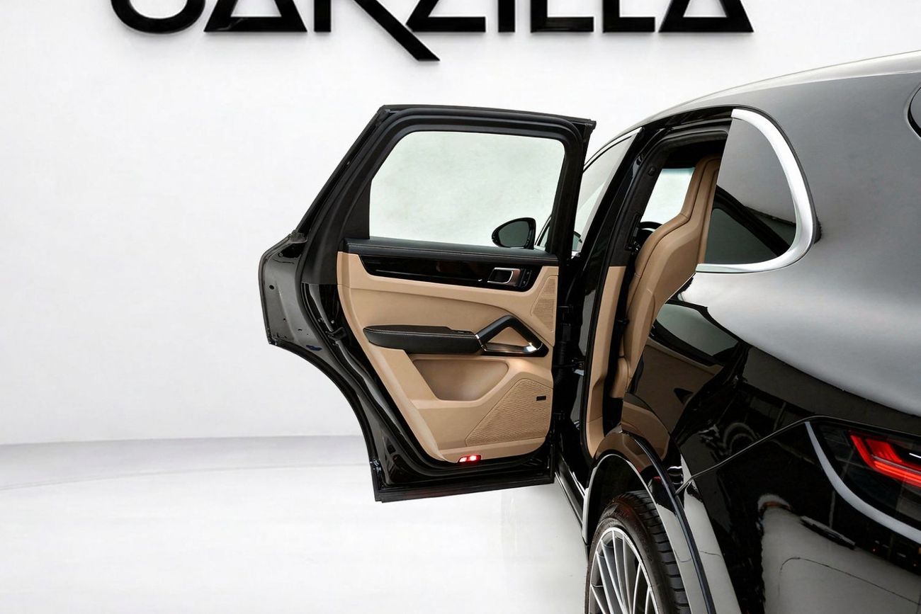 بورش كايان Turbo 4.0L (550 HP)