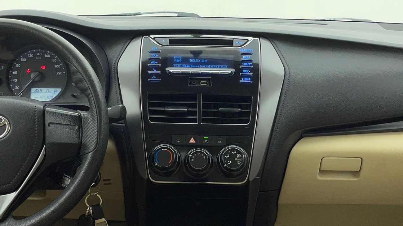 تويوتا يارس SE 1.5 | بدون دفعة مقدمة | اختبار القيادة في المنزل