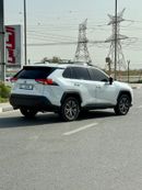 تويوتا راف ٤ XLE 2.5L