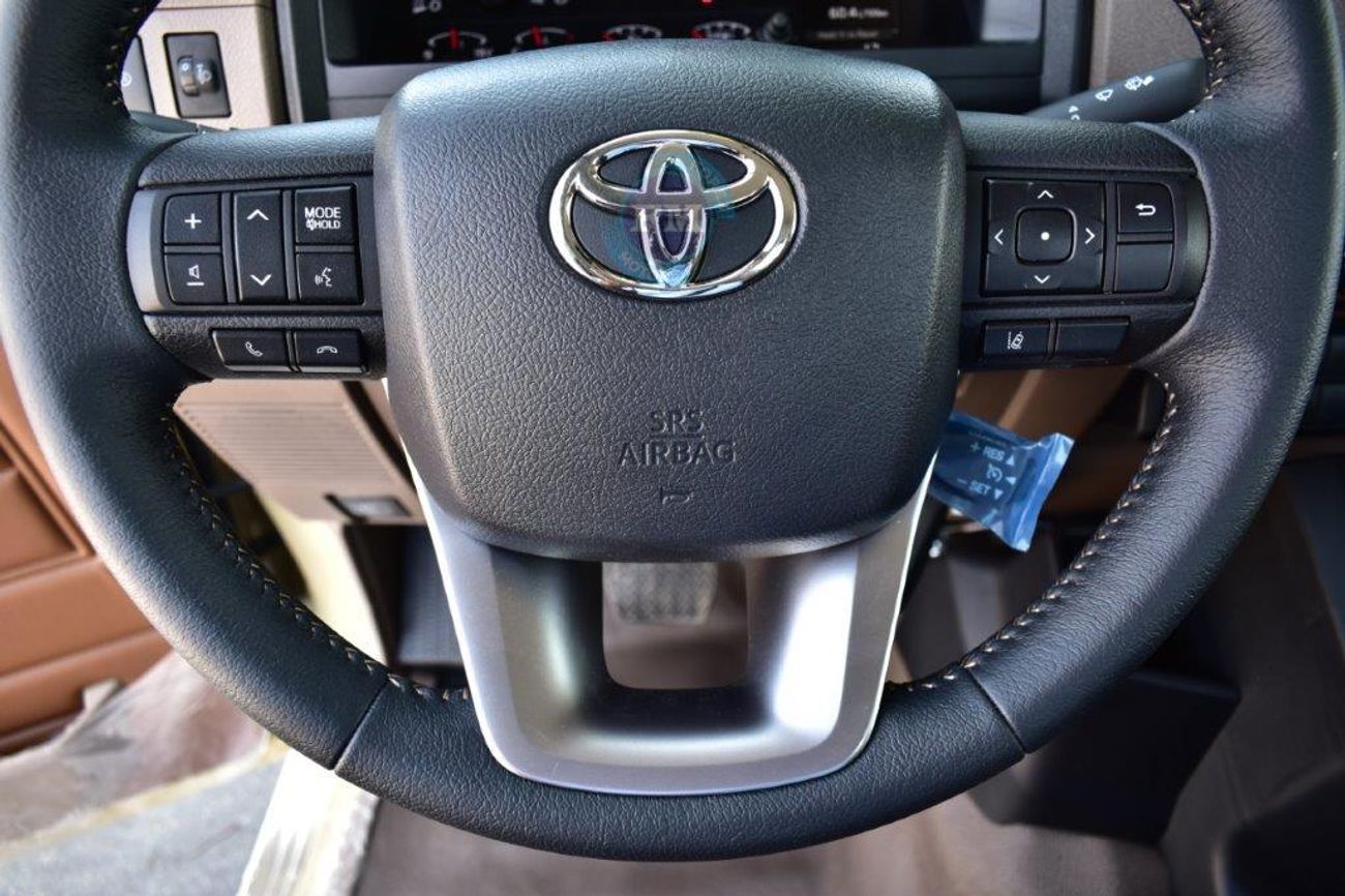 Toyota Land Cruiser Pick Up 79 SDLX V6 4.0L Petrol 4WD Automatic