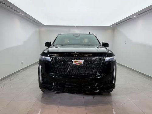 كاديلاك Escalade ESV ESV | GCC specs | V8 | 7 Seater | Clean Condition