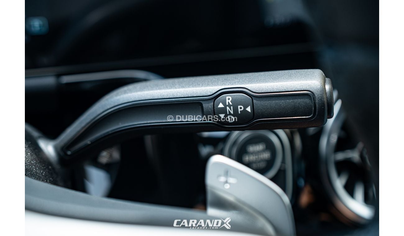 Mercedes-Benz GLA 200 AMG 2022