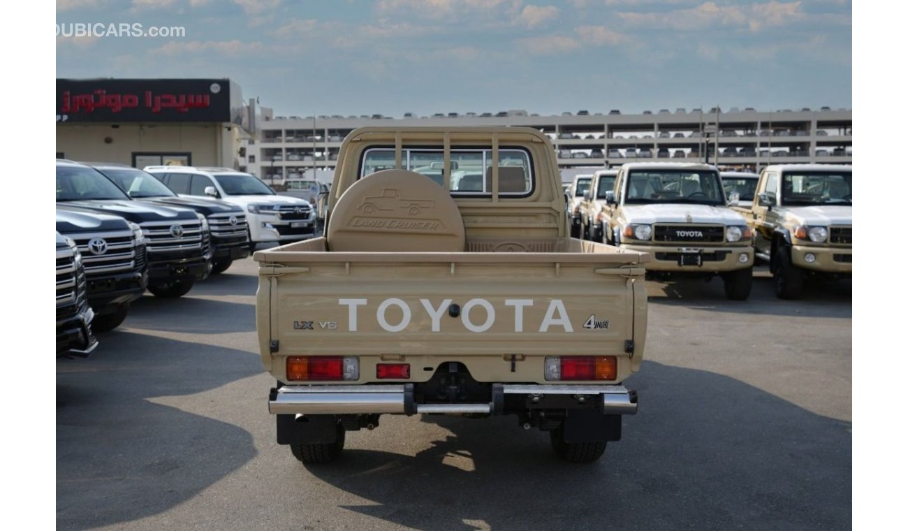 Toyota Land Cruiser Pick Up SC PETROL 2022  4.0L V6 70th Anniversary Full Option