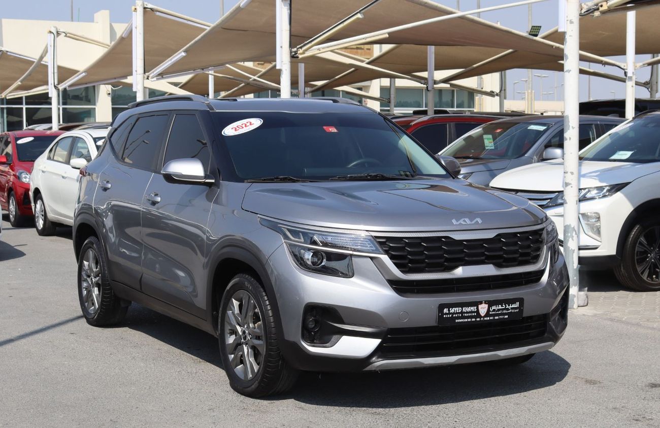 كيا سيلتوس كيا سيلتوس خليجى بدون حوادث  وبحاله ممتازه - محرك1.6L ممشى 75000 كم بسعر 53000 درهم