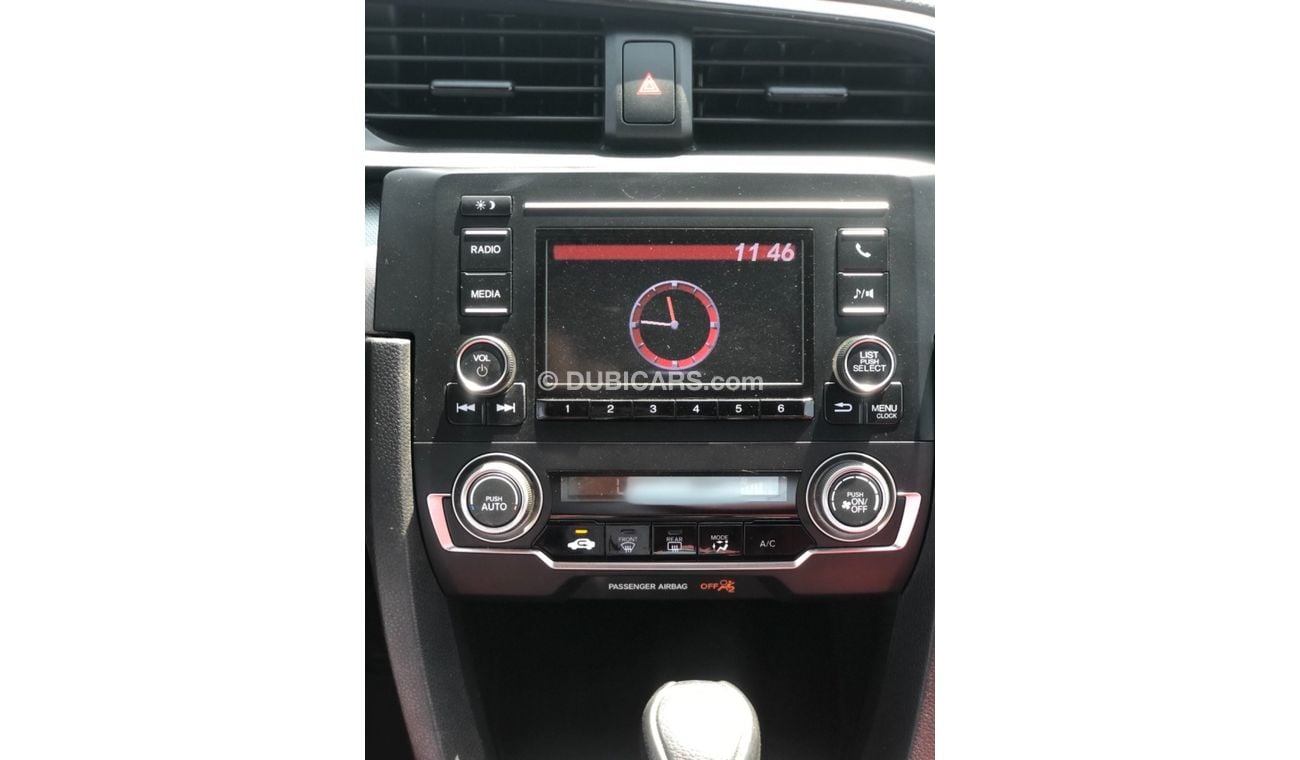 هوندا سيفيك موديل 2016 حاله ممتازه من الداخل والخارج فل مواصفات كراسي جلد ومثبت سرعه وتحكم كهربي كامل ونظام صوت 