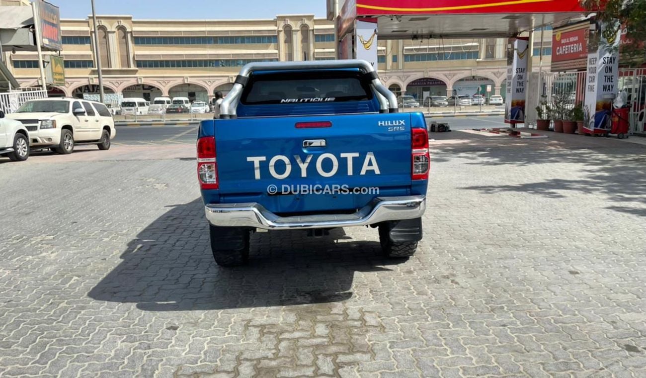 Toyota Hilux 2013 D4D 3.0L Manual 4x4 Perfect Condition Off-Road Tyres with LED Lights