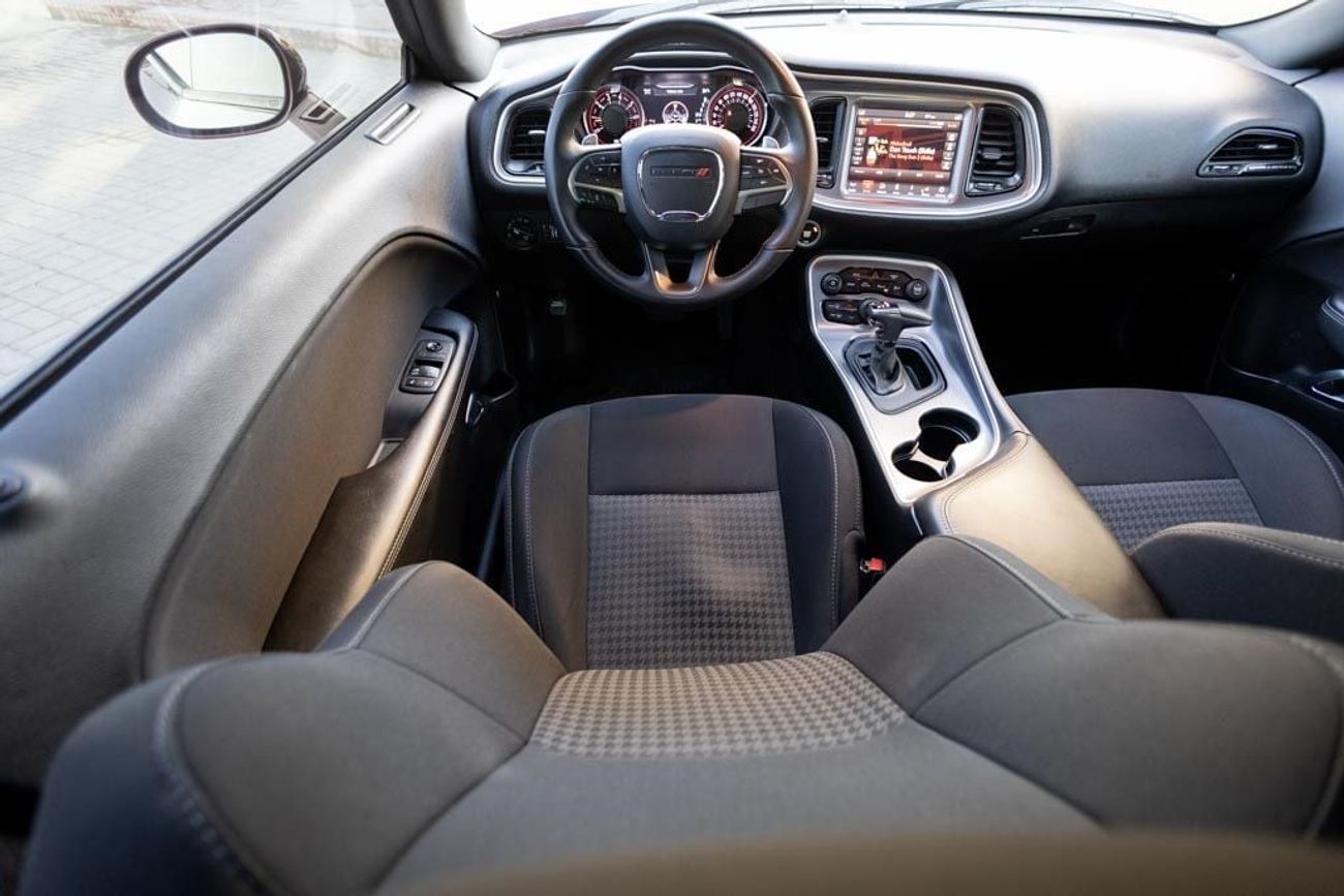 Dodge Challenger GT 3.6L Dodge Challenger GT 2019 GCC under Warranty with Flexible Down-Payment.