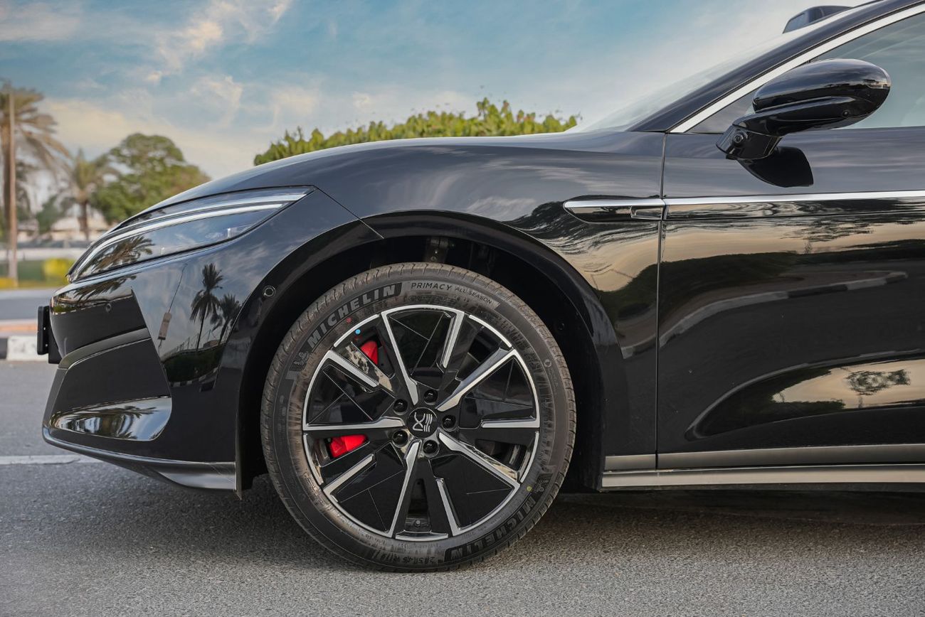 بي واي دي هان 2025 BYD HAN Smart Driving Edition 701Km Black 0Km