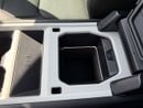 Land Rover Defender P400 110 SE 3.0L (5 Seater)
