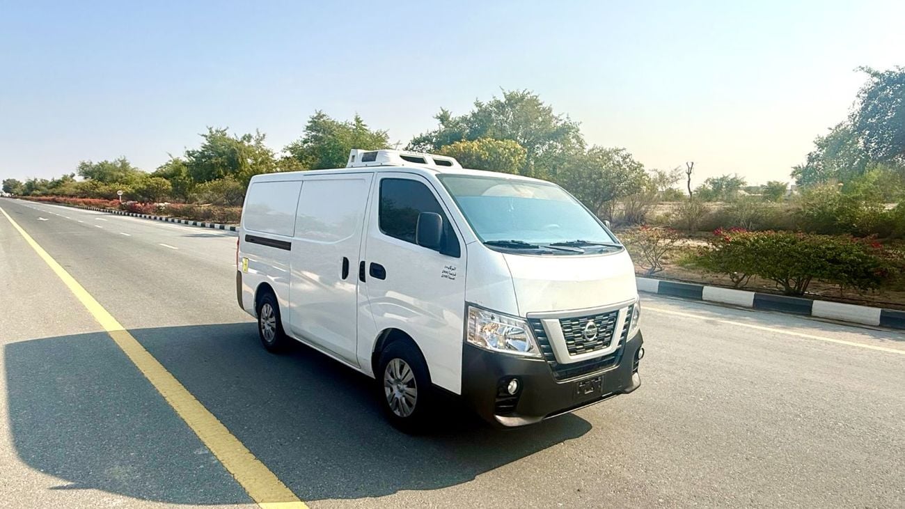 نيسان أورفان Panel Van Std 2.5L A/T (3 Seater) Petrol (5 Door)