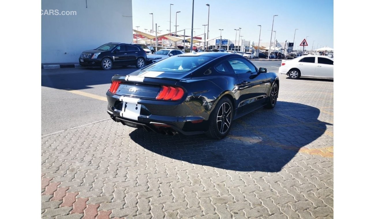 Ford Mustang GT