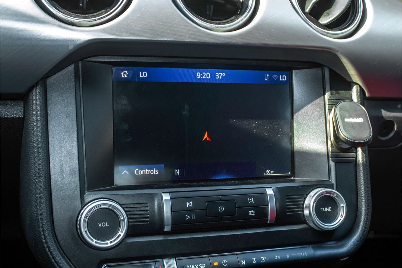 Ford Mustang EcoBoost Premium 2.3L Convertible M/T