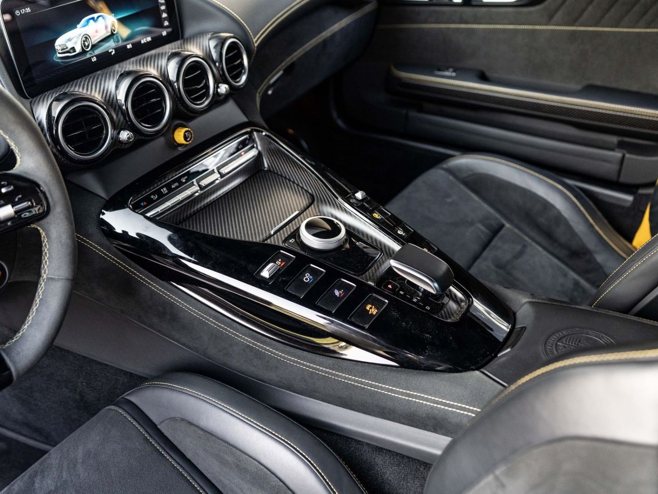 مرسيدس بنز AMG GT R Mercedes-Benz AMG GT R 2021 مواصفات خليجية