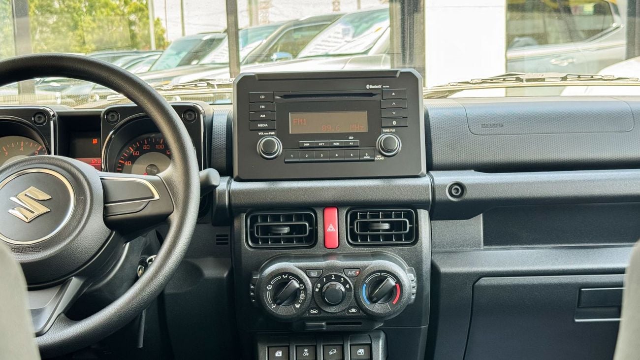 سوزوكي جيمني GL Manual Transmission GCC Specs 2026 Brand New 1.5L 4 Cylinders