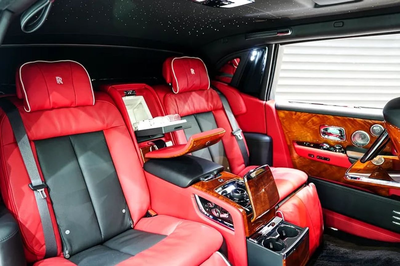 Rolls-Royce Phantom EWB 6.8L Series II, Executive Rear Seats w/ Entertainment, Dealer Warr + Serv!!