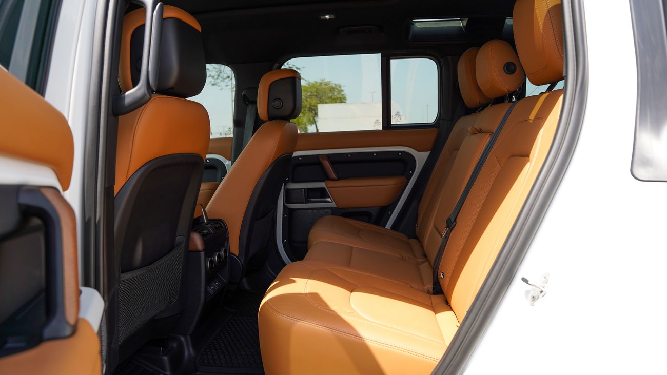 لاند روفر ديفندر