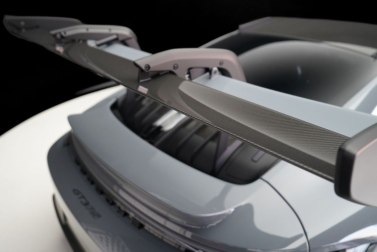 Porsche 911 GT3 RS 4.0L (520 HP) Coupe WISSACH