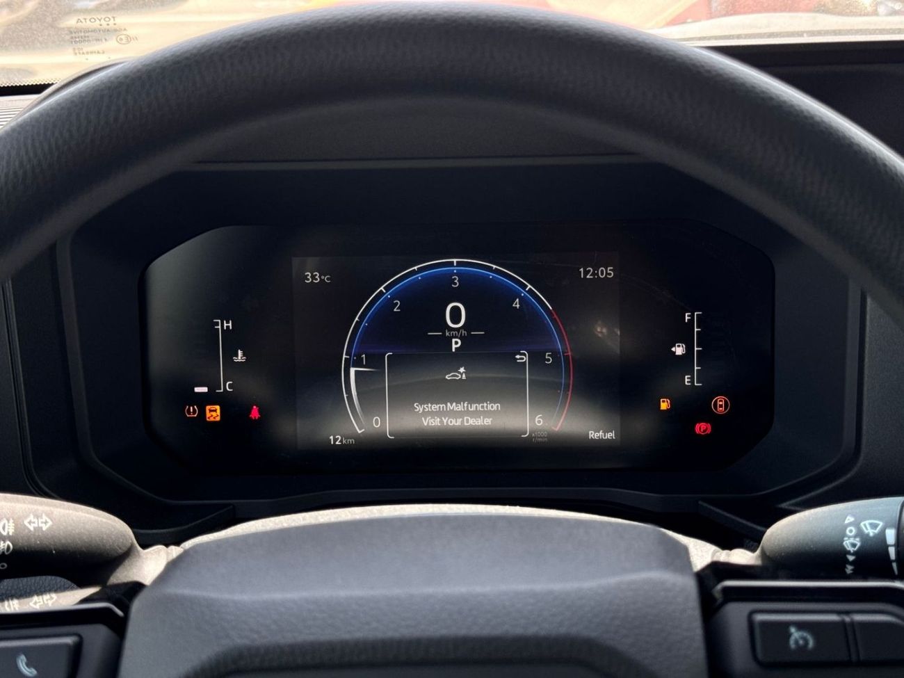 Toyota Prado TOYOTA PRADO TXL 2.8L DIESEL - A/T - 25YM - SUNROOF