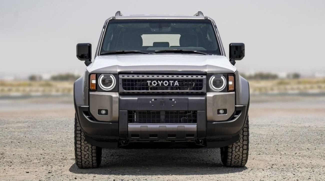 تويوتا برادو GXL 1ST EDITION TOYOTA PRADO 250 2.4P AT FIRST EDITION MY2025 – SAND & GREY ROOF