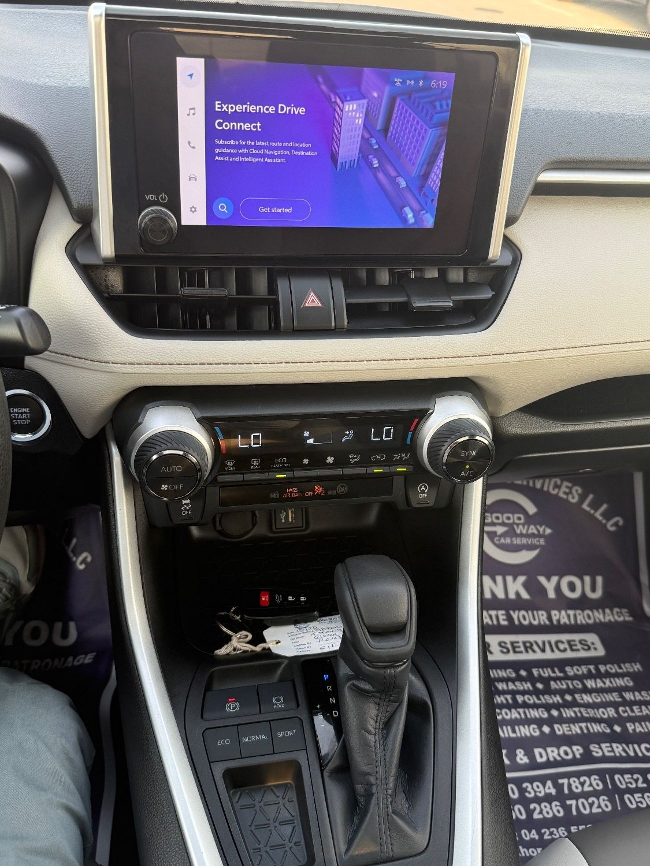 Toyota RAV4 RAV4 XLE Full option