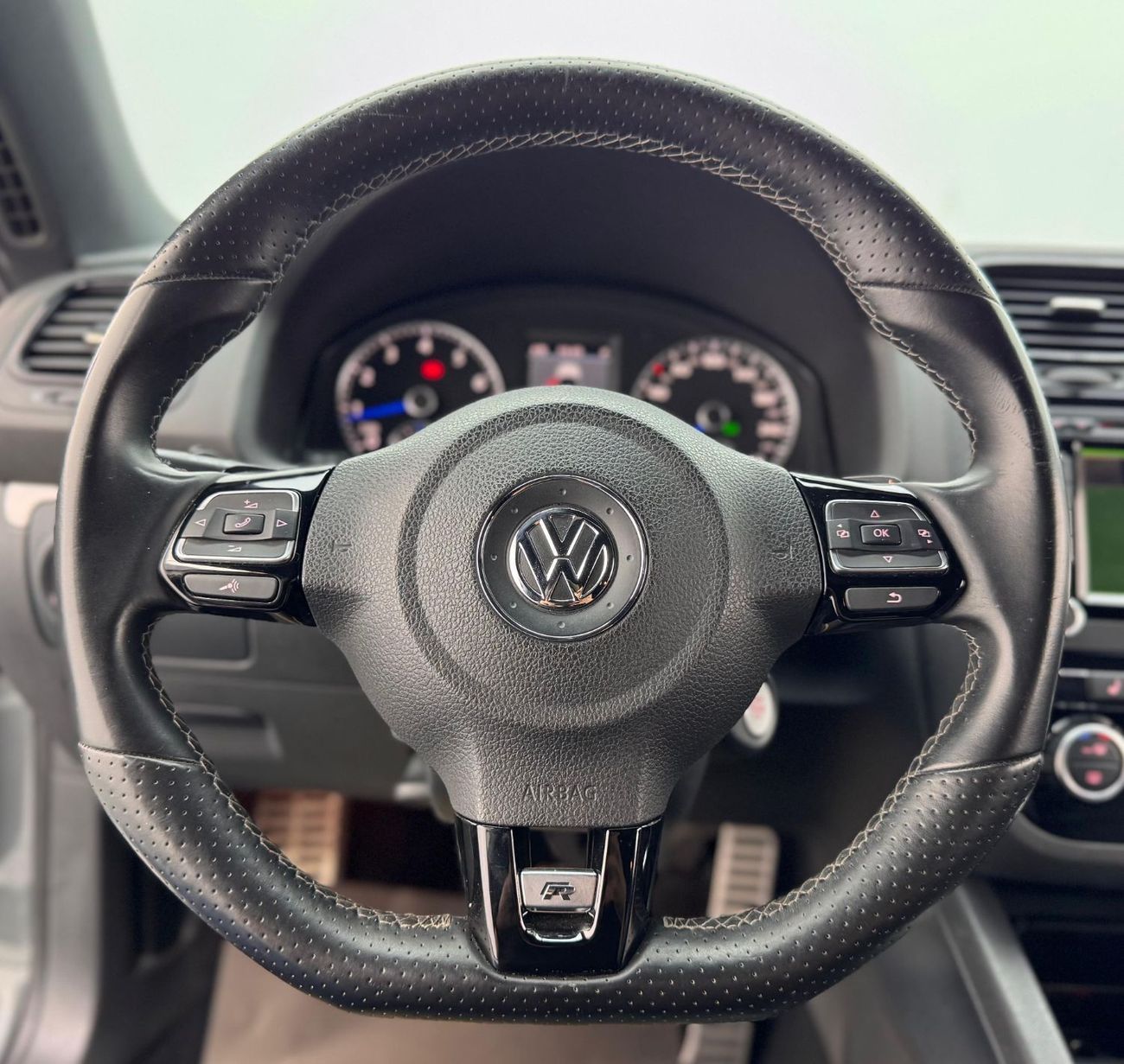 Volkswagen Scirocco R 2.0L 2014 Volkswagen Scirocco R, Full Service History, Excellent Condition, GCC