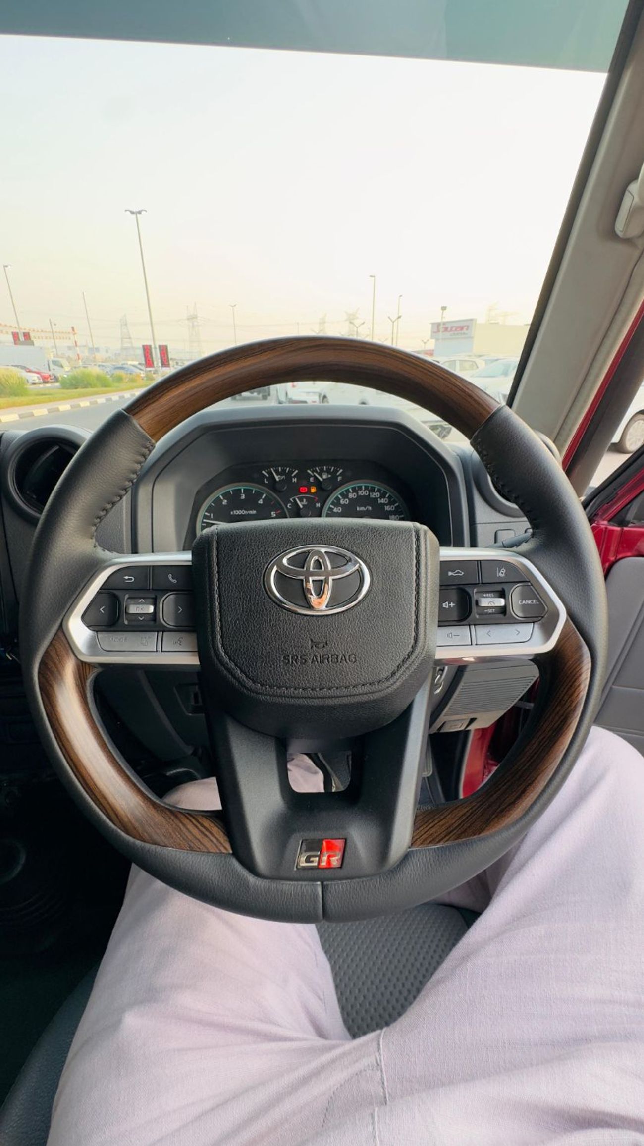 Toyota Land Cruiser OFF ROAD MODIFIED | MANUAL TRANSMISISON | DOUBLE CABIN  | 4.5L DIESEL V8 ENGINE |