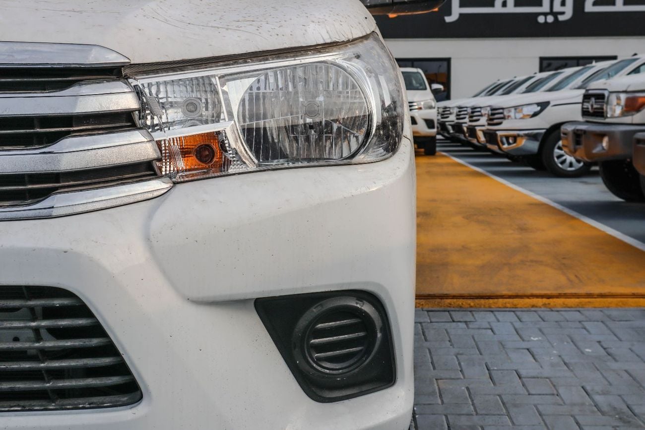 تويوتا هيلوكس toyota hilux single cab (TGN126) 2.7L Pick-up 4WD 2 Doors manual 2026 model without diff lock