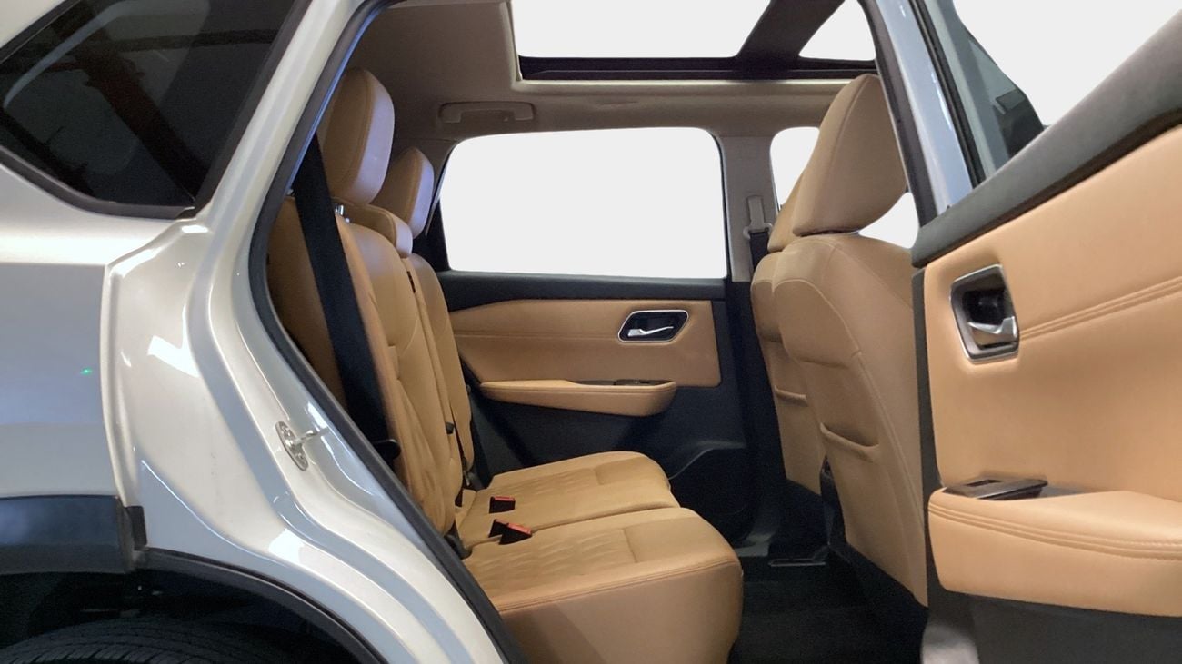 نيسان إكس تريل SL | شامل الضمان | 0 ﺪﻔﻋﺓ ﺃﻮﻟﻯ