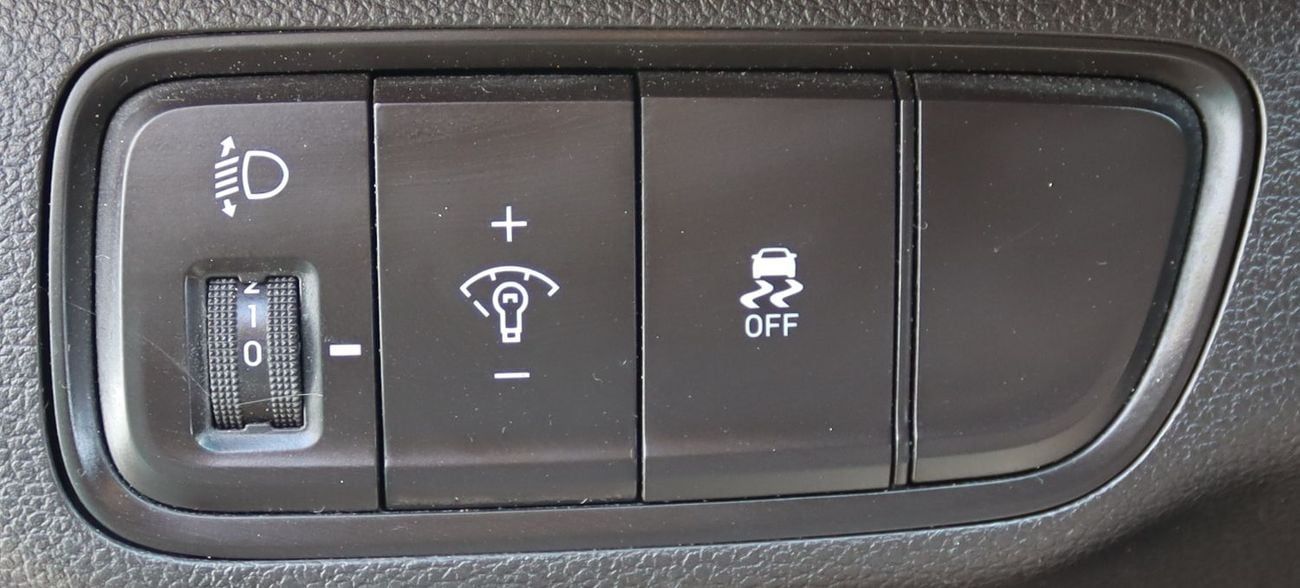 Hyundai Santa Fe GL 2.4L Hyundai Santa Fe 2019 - GCC - Accident-free - 2.4L  - 7 seats - Excellent condition