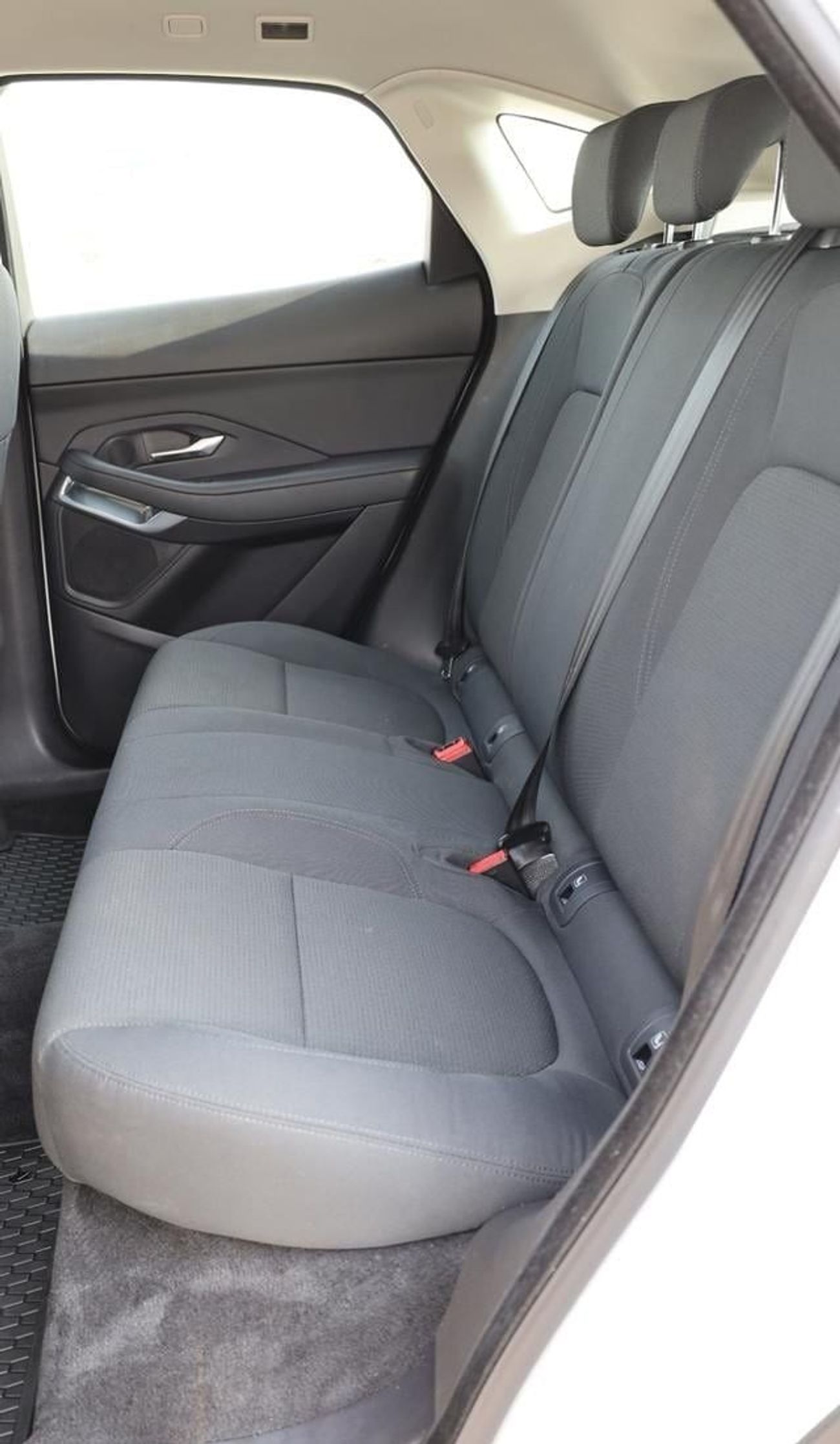 جاكوار E Pace 2020 JAGUAR E-PACE D 180