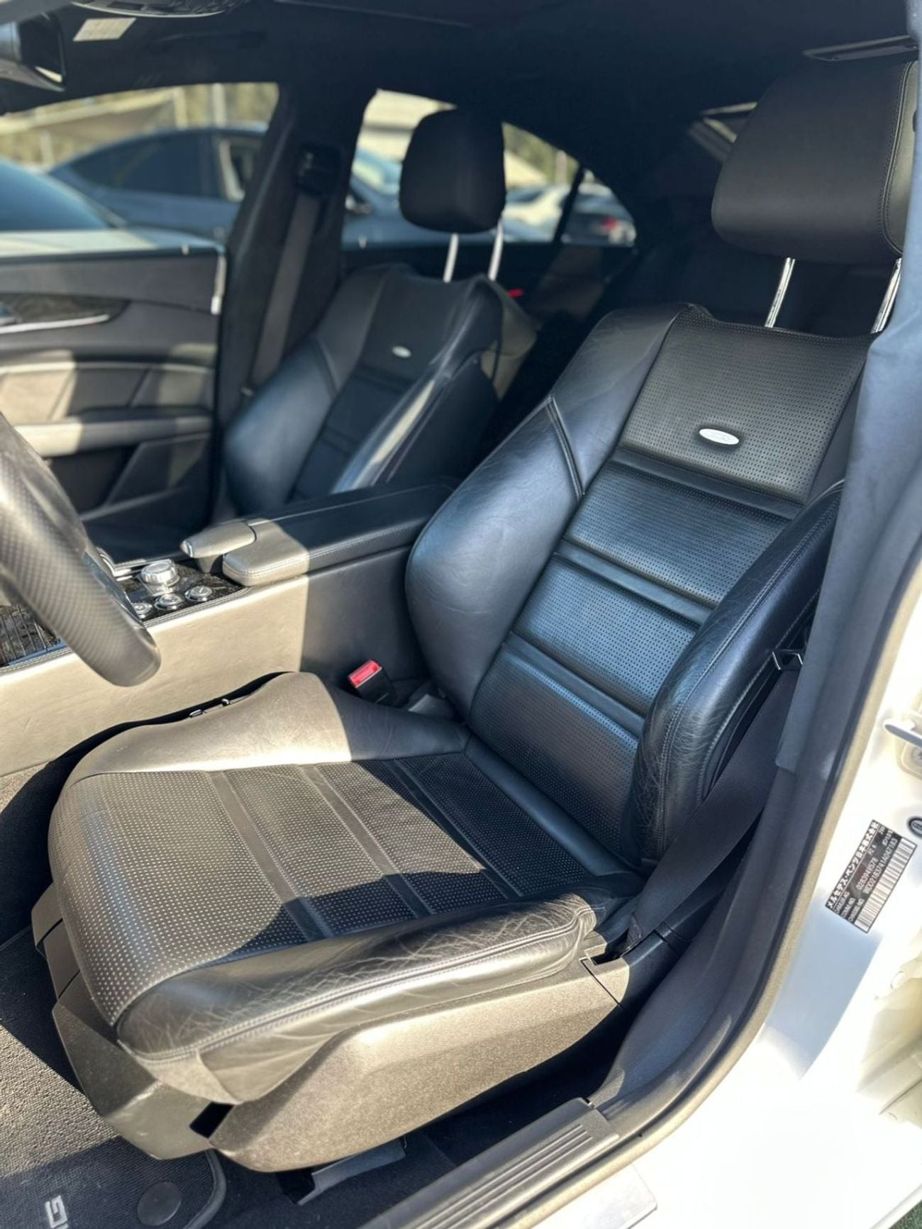 مرسيدس بنز CLS 63 AMG STD مرسيدس بنز SLS63 وارد كلين تايتل صبغ وكاله بدون حوادث