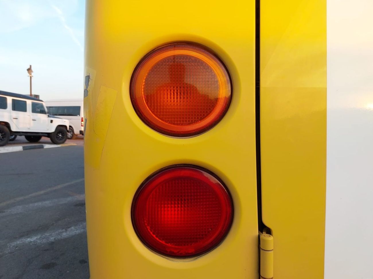 ميتسوبيشي روزا MITSUBISHI ROSA BUS RHD 2004 MODEL 4.2 L DIESEL AUTOMATIC(PM00674)