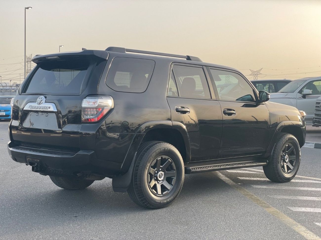 تويوتا Runner4 2021 Toyota 4Runner SR5 – 4x4 AWD – Clean Powerful – Excellent Condition