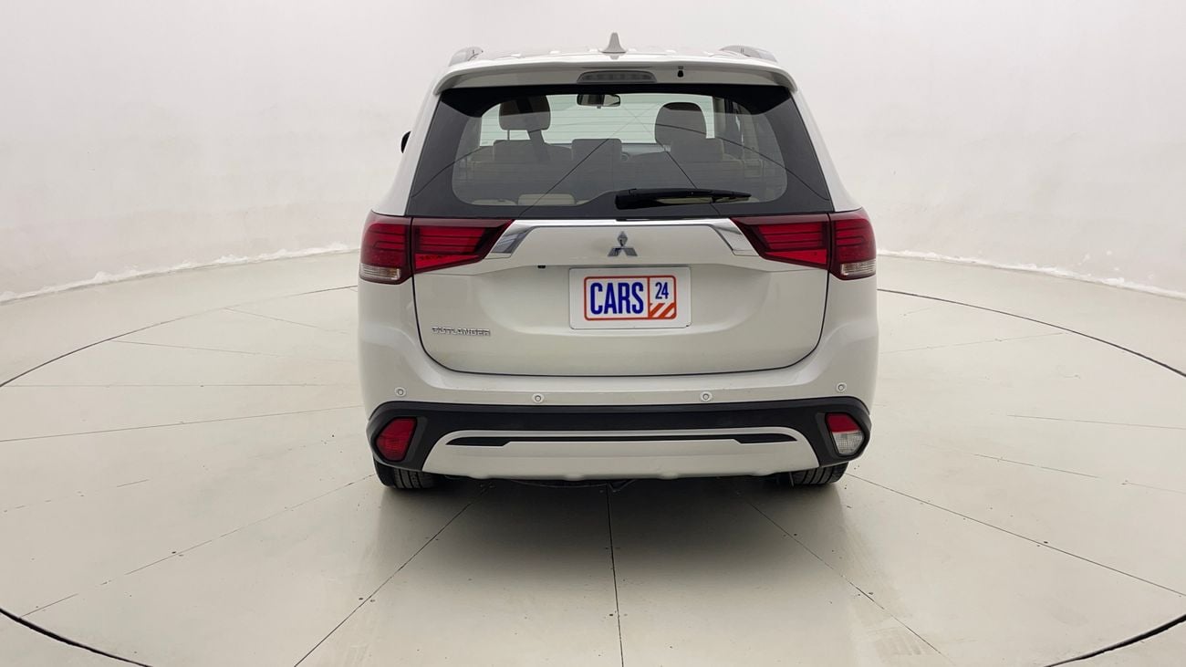 Mitsubishi Outlander GLX MID LINE 2.4 | Zero Down Payment | Home Test Drive