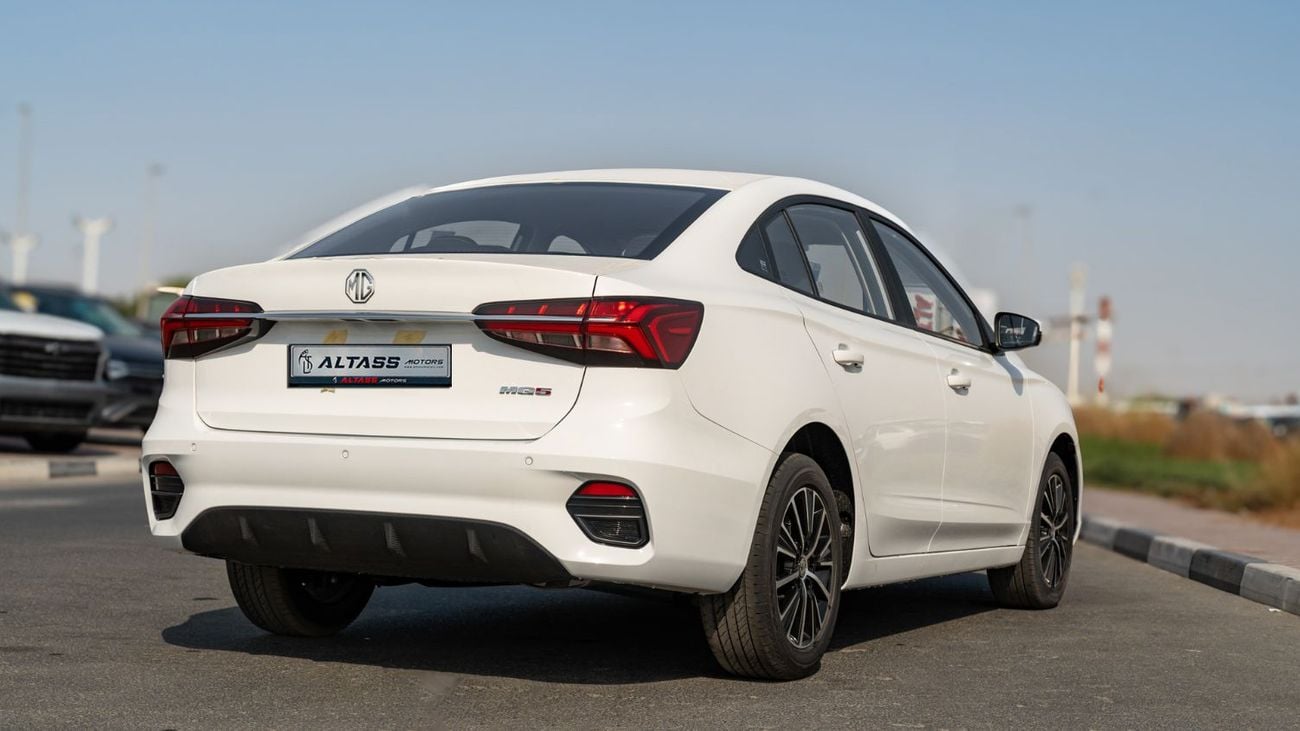 أم جي 5 2026 | MG5 1.5L AT STD 2WD