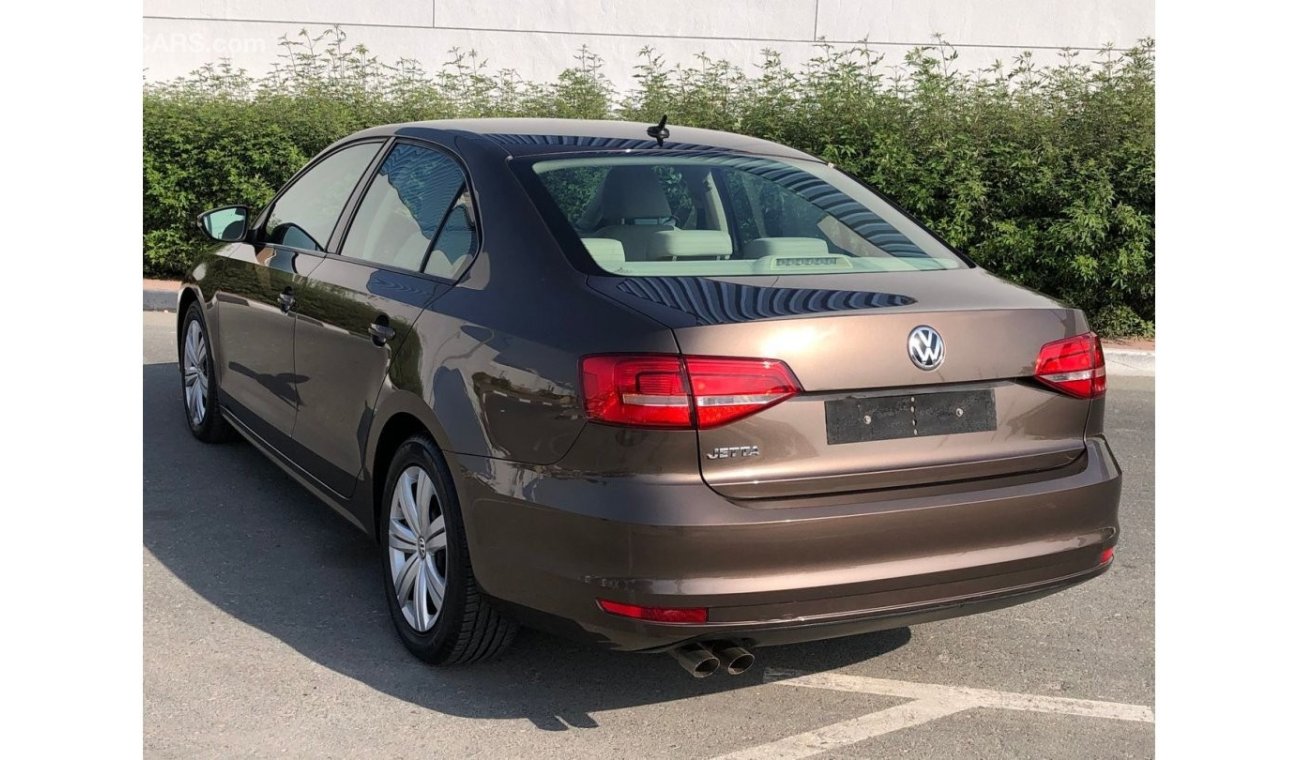 فولكس واجن جيتا ONLY 705 X 60 MONTH EXCELLENT CONDITION UNLIMITED KM.WARRANTY VOLKSWAGEN JETTA 2016. ....