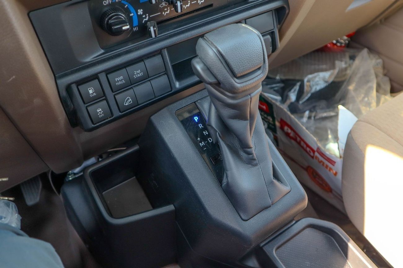 Toyota Land Cruiser Pick Up toyota land cruiser single cab 4.0L 2024 model A/T 0km