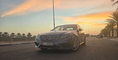 Mercedes-Benz E300