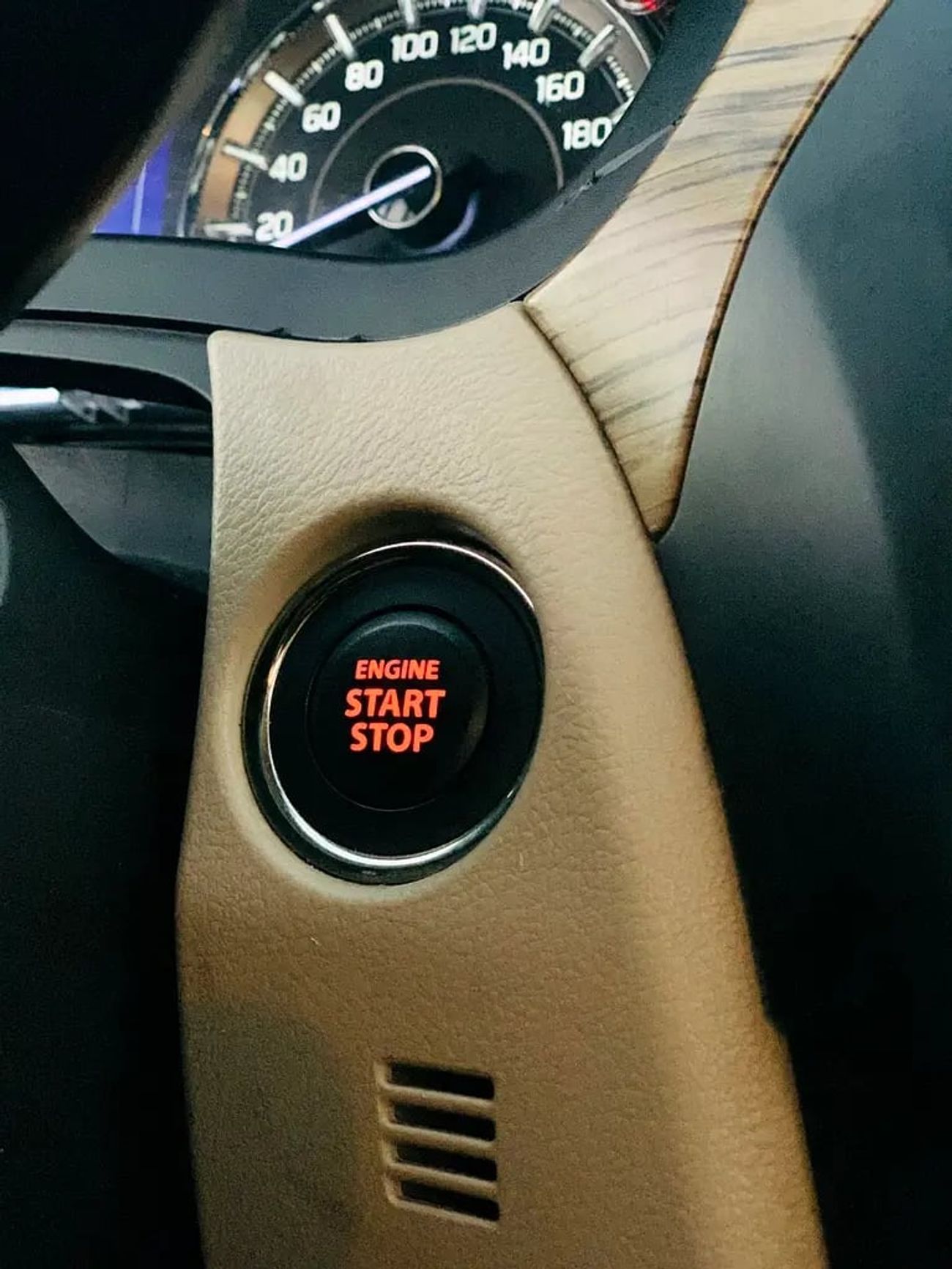 سوزوكي سياز 1.5L GLX سوزوكي سياز — | GCC