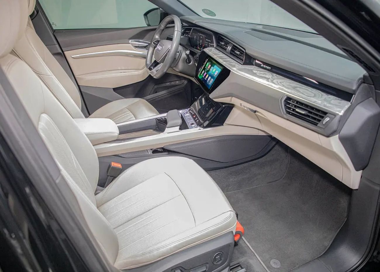 أودي اي ترون 55 Quattro