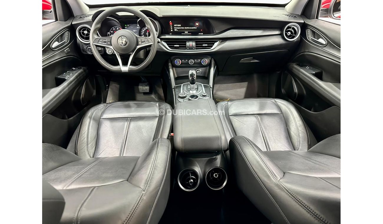 Alfa Romeo Stelvio 2018 Alfa Romeo Stelvio Q4, Alfa Romeo Warranty Service Contract June 2023, Alpha Romeo FSH, GCC