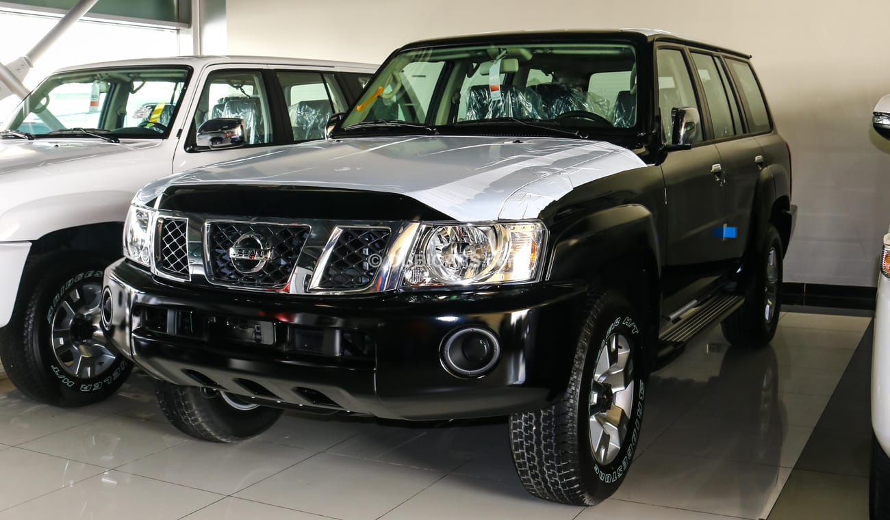 نيسان باترول سفاري GXR V6