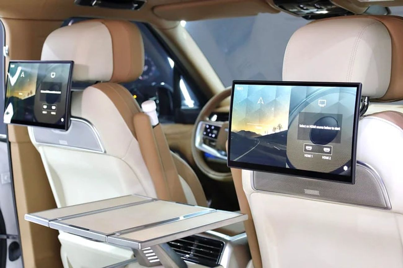 لاند روفر رينج روفر Vogue SV LWB P530, Executive Class Rear Seats, Al Tayer Warranty + Service!!