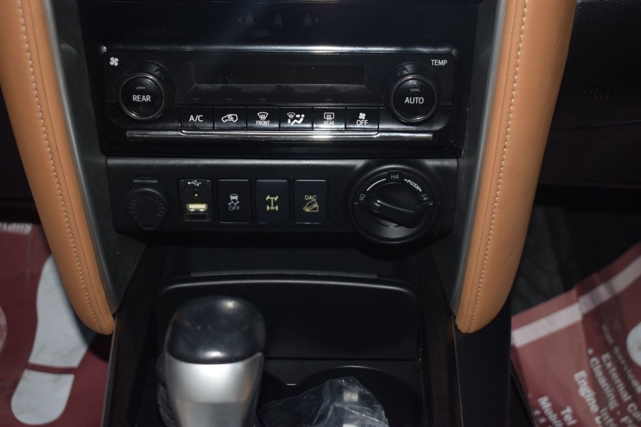 Toyota Fortuner 2015 TOYOTA FORTUNER CRUSADE METALLIC BROWN