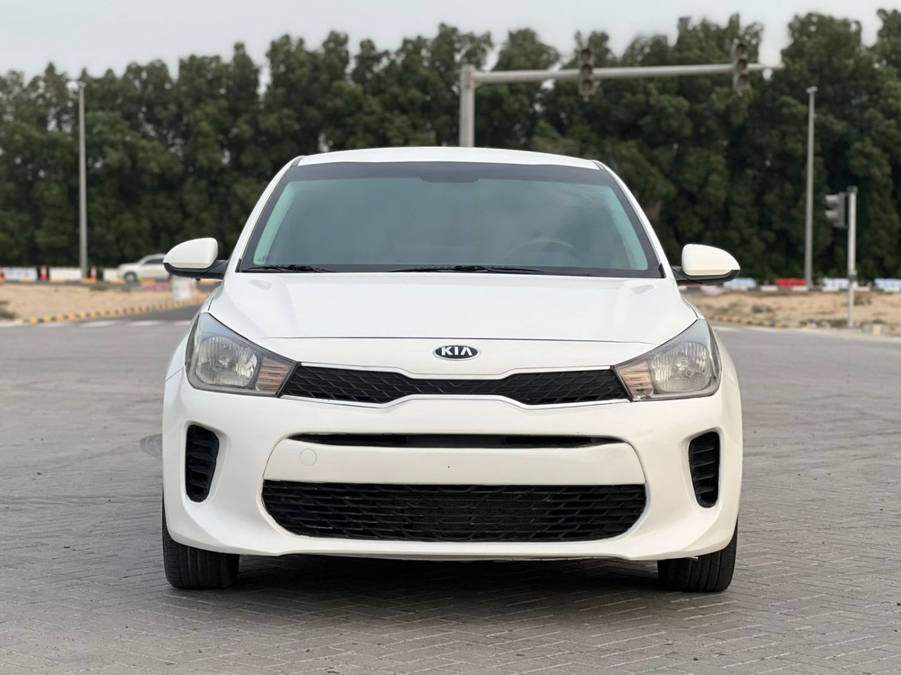 Kia Rio EX 1.4L (100 HP) Sedan